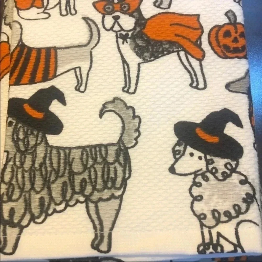 Halloween kitchen towels with dogs in costumes